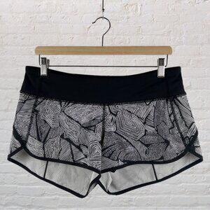 Lululemon Speed Short *2.5” | Dottie Tribe White Black